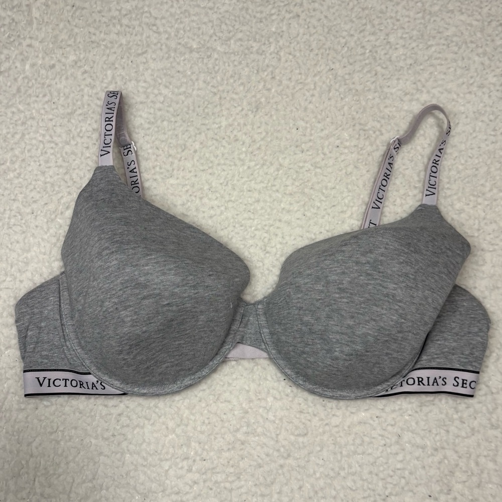 Victoria's Secret Gray Light Pink Logo Strap T-Shirt Bra